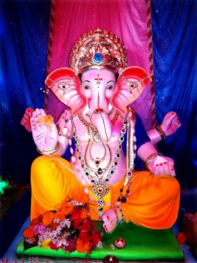 8 दिन बाद है गणेश चतुर्थी का पर्व, घर ले आएं ये शुभ चीजें