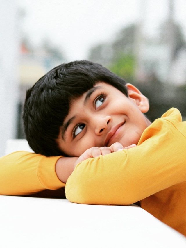 दुनिया में सबसे ज्यादा युवा कौन से देश में हैं?