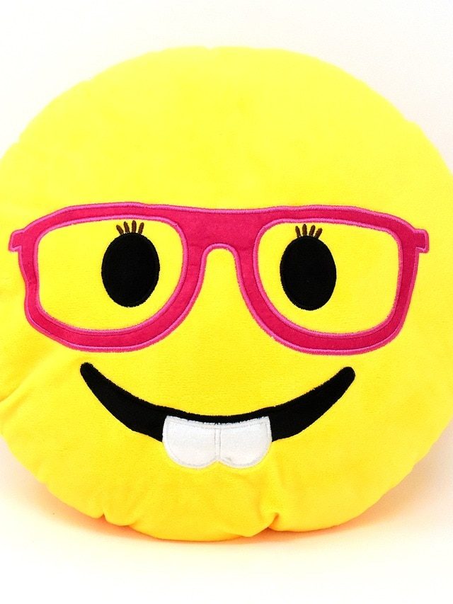 महिला ने खरीदा फल, नाम जानकर हंस पड़ेंगे आप, पढ़िए Viral जोक्स