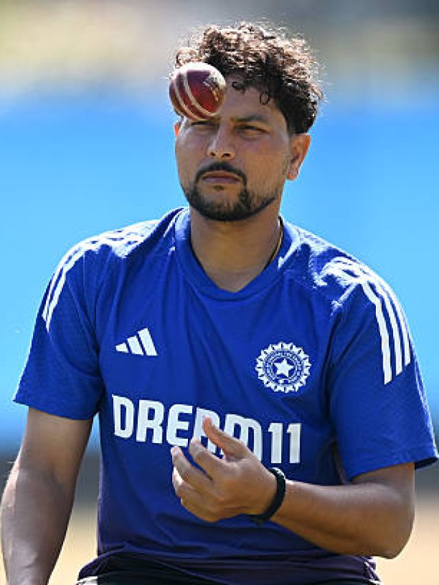 कुलदीप और अभिमन्यु को इंग्लैंड दौरे पर क्यों नहीं मिला चांस? साथी खिलाड़ी ने खोला राज