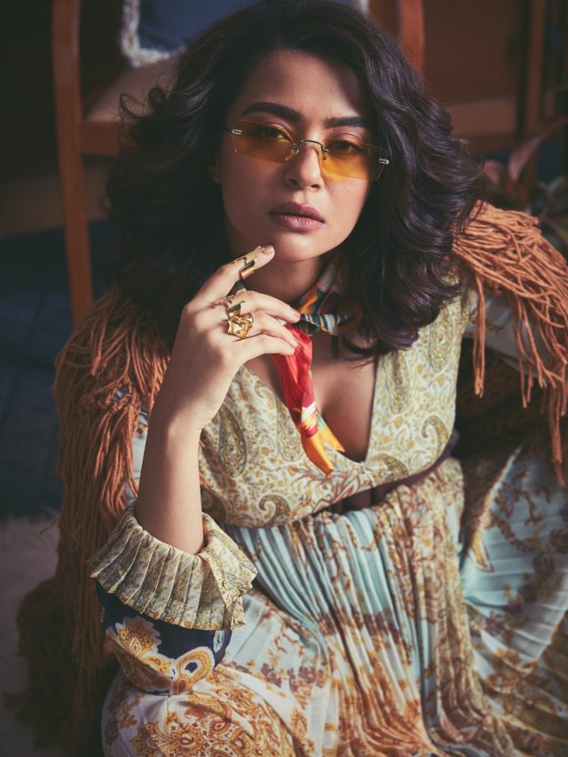 जब परिवार संग बाली गई थी सुरवीन, हुआ भूतों से सामना, होने लगी अनहोनी घटनाएं...