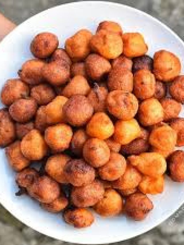 জন্মাষ্টমীতে তালের বড়া খাওয়া চাই-ই চাই, রইল রেসিপি