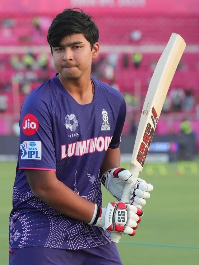 14 साल के वैभव की बैटिंग देख दंग रह गए थे संजू और अश्विन, सुनाया दिलचस्प किस्सा