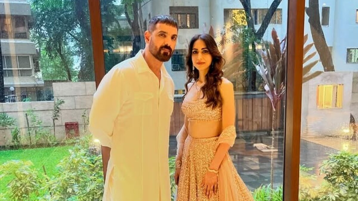 सीक्रेट रखी पत्नी संग पर्सनल लाइफ, तंग करती हैं बॉलीवुड पार्टीज! एक्टर बोला- शादी से पहले...