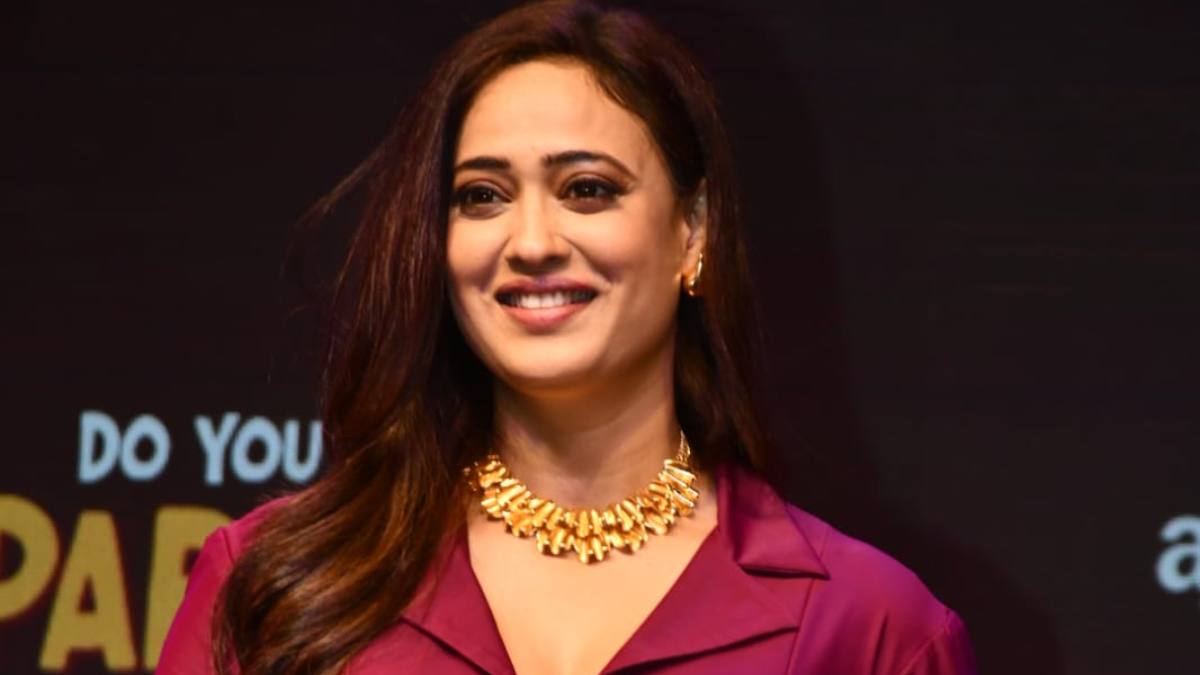 साड़ी के साथ गाली... श्वेता तिवारी का दिखेगा नया अवतार