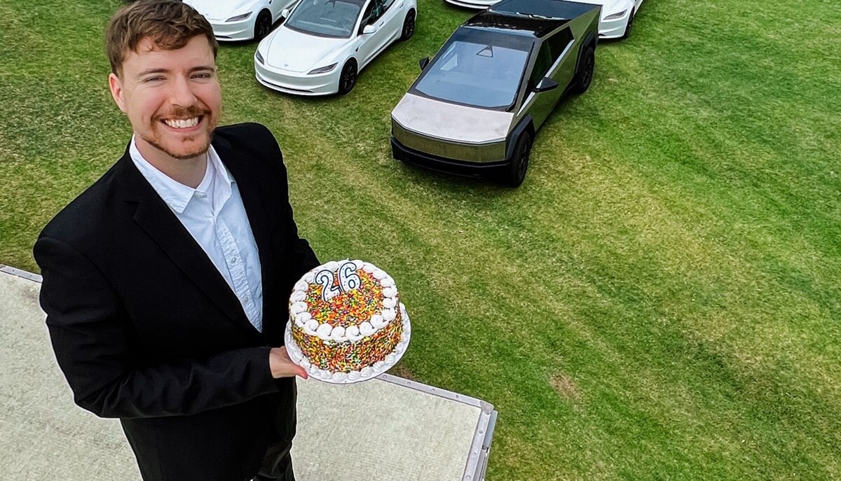 27 साल का अरबपति YouTuber लॉन्च कर रहा है अपनी फोन कंपनी