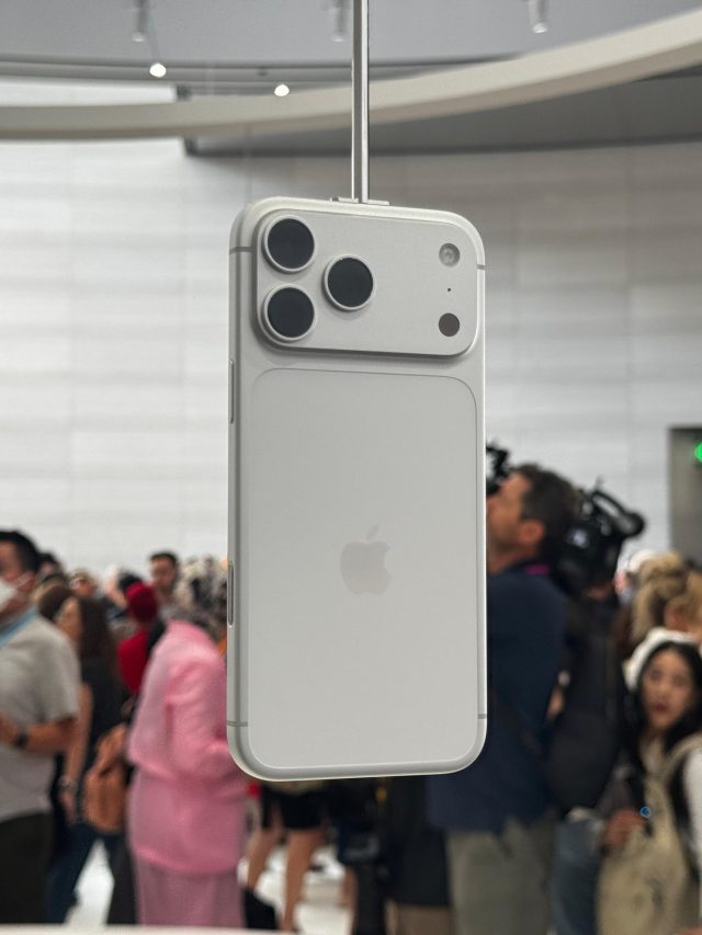 4 iPhone, 3 वॉच और... Apple ने लॉन्च किए 8 धमाकेदार प्रोडक्ट, ये हैं फीचर्स