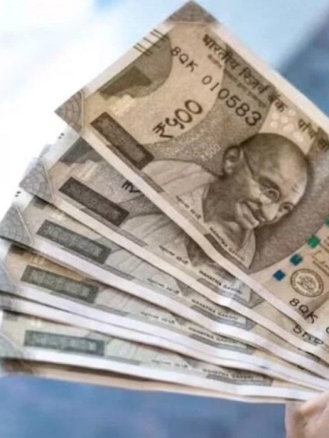 ₹1.56 लाख का एक शेयर, बिखरे बाजार में भी देश के सबसे महंगे स्टॉक MRF का गदर