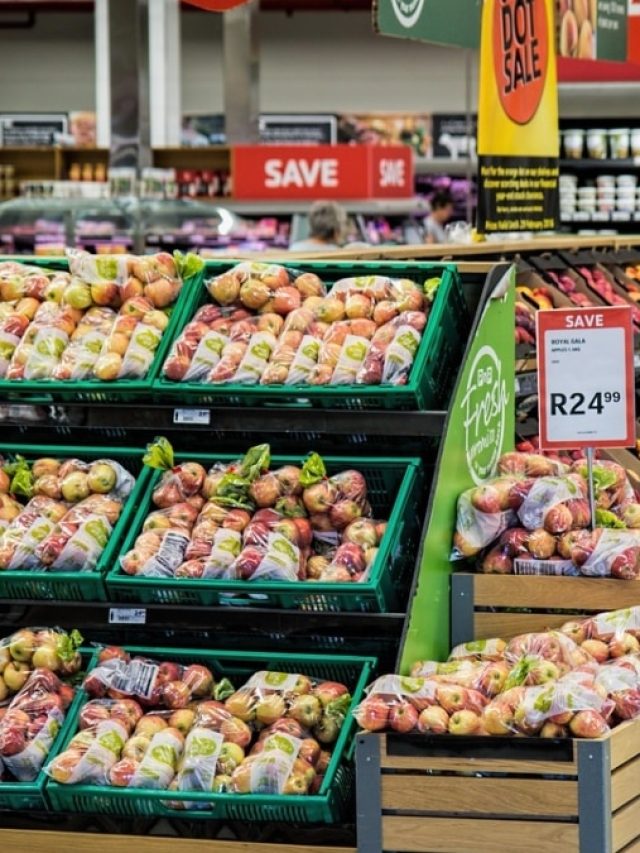 84 रुपये आलू, ₹300 अंडा, ₹350 में  मिल्‍क... ट्रंप टैरिफ ने US में बढ़ाई महंगाई!