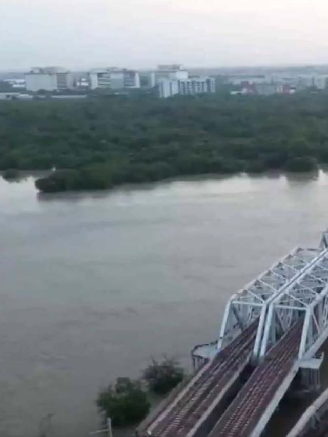 दिल्ली में बाढ़, ड्रोन वीडियो में देखिए यमुना का रौद्र रूप