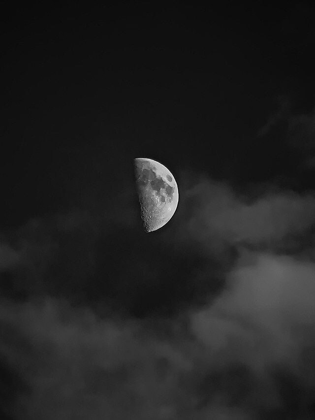 रात को इन जगहों पर जाने से रहें सावधान, वरना जीवनभर पड़ सकता है पछताना