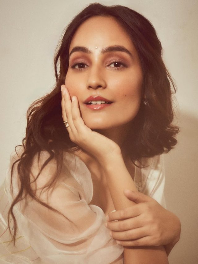 31 की उम्र में बनीं खुद से छोटे एक्टर की मां, कौन है 'निशानची' की 'डियर मदर'?