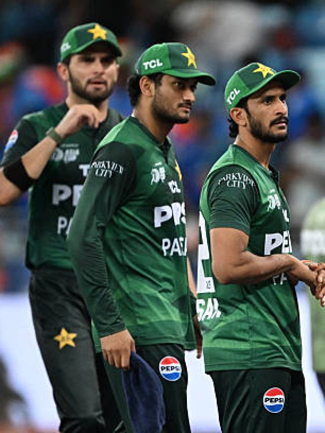 'ये पोपटवाड़ी टीम है...', सुनील गावस्कर ने PAK को किया ट्रोल, VIDEO