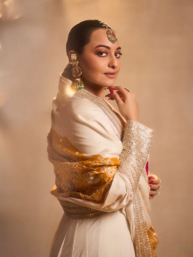 आंटी बोलने वाले यूजर को सोनाक्षी ने किया ब्लॉक, बोलीं- गुस्सा आया तो...