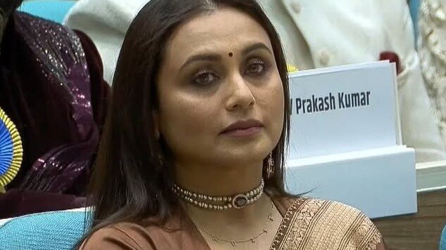 नेशनल अवॉर्ड इवेंट पर आने के ल‍िए रो रही थी रानी की बेटी, एक्ट्रेस ने यूं कराया चुप