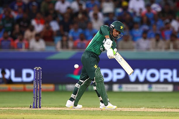 बैटिंग नंबर बदला, किस्मत नहीं... PAK खिलाड़ी बना 'डकमैन', आफरीदी भी पिछड़े