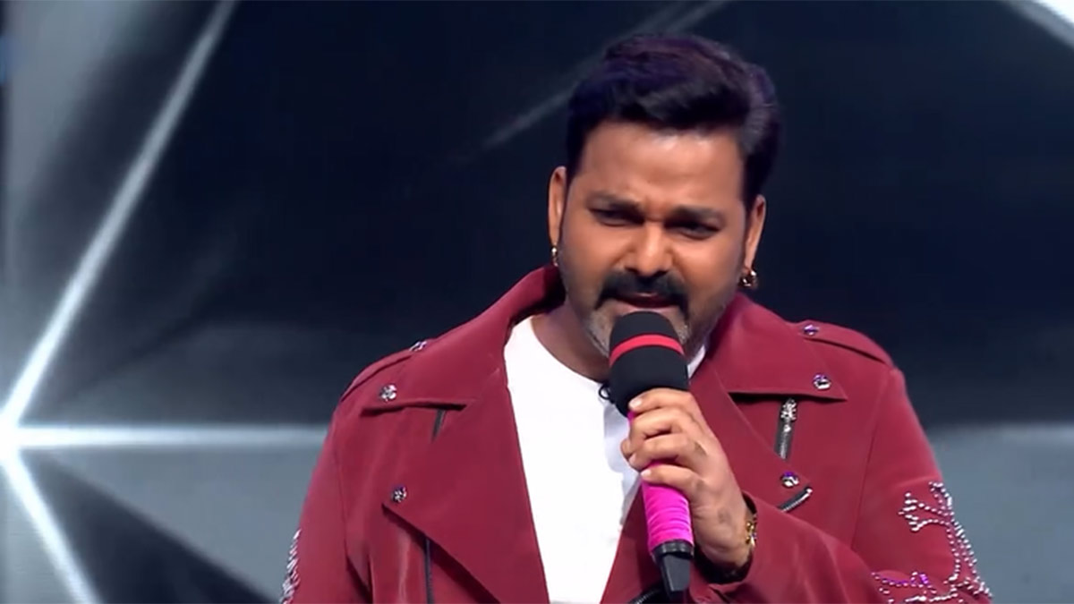 शादीशुदा पवन सिंह को धनश्री से हुआ प्यार? तोहफे में दी साड़ी-चूड़ी, बोले- वो सुंदर...