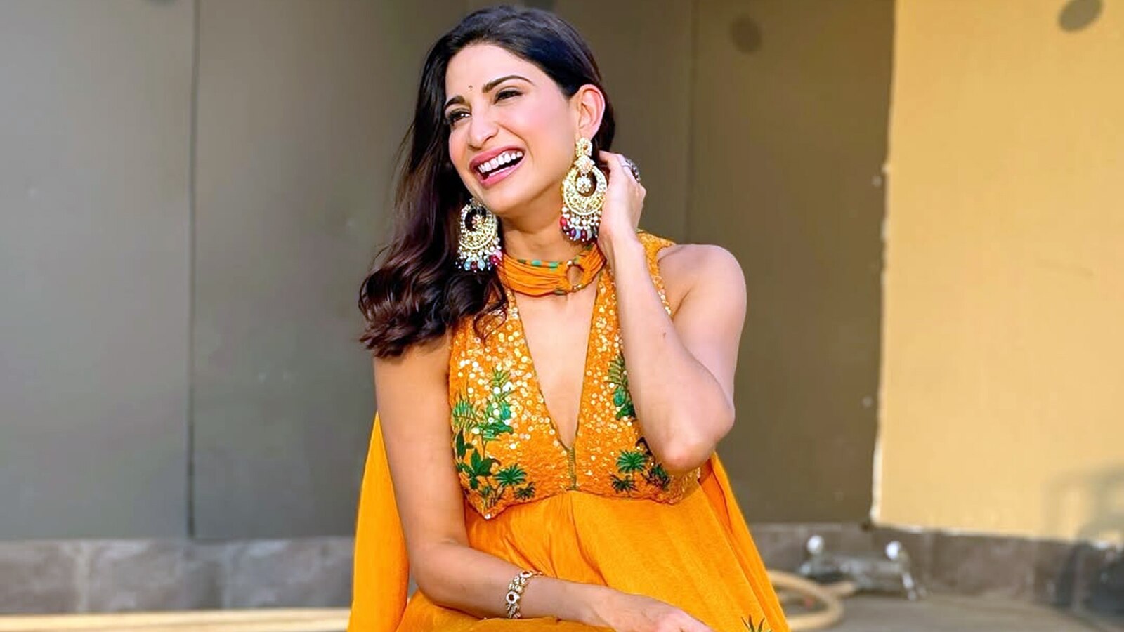 एक बच्चे के पिता-शादीशुदा हीरो संग चिपकी एक्ट्रेस? तोड़ी चुप्पी, धनश्री पर भी साधा निशाना