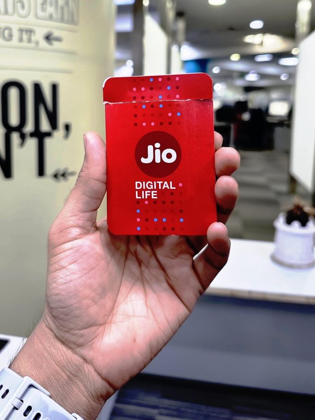 Jio का सबसे सस्ता प्लान, रोज मिलेगा 2GB डेटा और बहुत कुछ