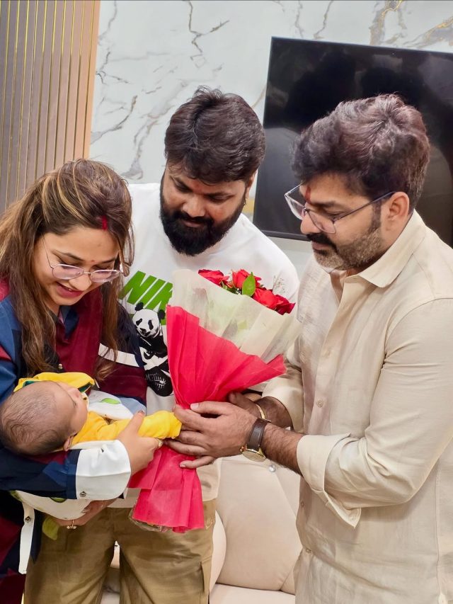 बड़े पापा बन गए पवन सिंह, बच्चे को दिया आशीर्वाद, यूजर्स बोले- ज्योति सिंह हैं कहां?