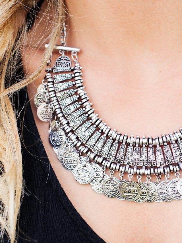 काली क्यों पड़ जाती है चांदी, क्या आपको पता है असली वजह?