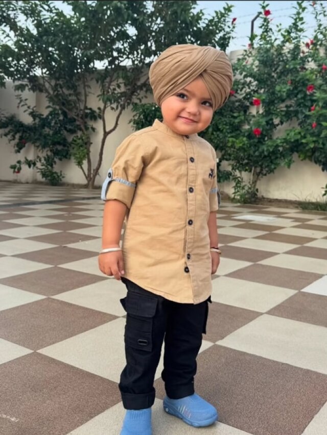 सिर पर पगड़ी-नवाबी टशन, इतना बड़ा हो गया मूसेवाला का भाई, क्यूटनेस पर फिदा फैंस