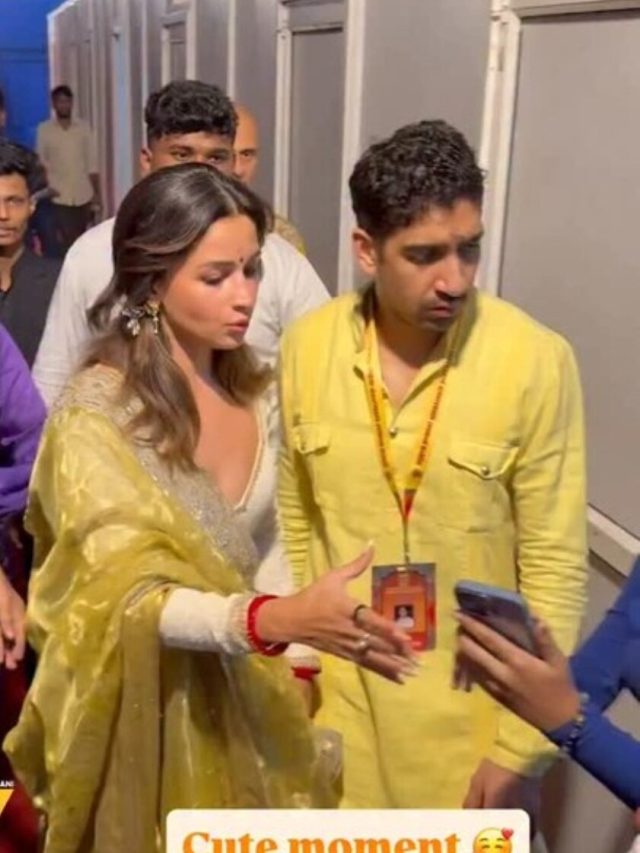 दुर्गा पंडाल पहुंचीं आलिया भट्ट, फैंस ने की धक्का-मुक्की, प्रोटेक्ट करते दिखे अयान