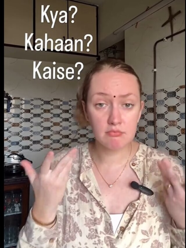 भारत में विदेशी महिला ने सीखे यहां के इशारे, बताया मजेदार हैं इनके मतलब