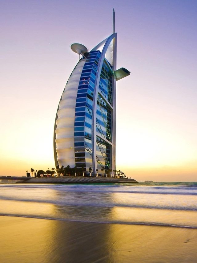 दुबई में कितनी होती है इंजीनियर की शुरुआती सैलरी?