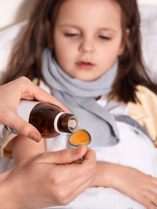 कफ सिरप 8-10 रुपये में आता है, एक शीशी पर कितना कमाते हैं मेडिकल वाले?