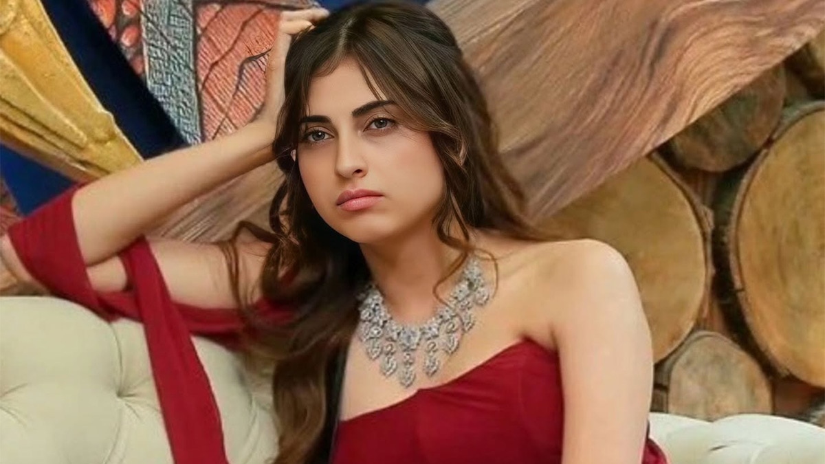 तलाकशुदा हीरो के प्यार में लट्टू कश्मीरी हसीना? बोलीं- एक हफ्ते के लिए बॉयफ्रेंड बनोगे?