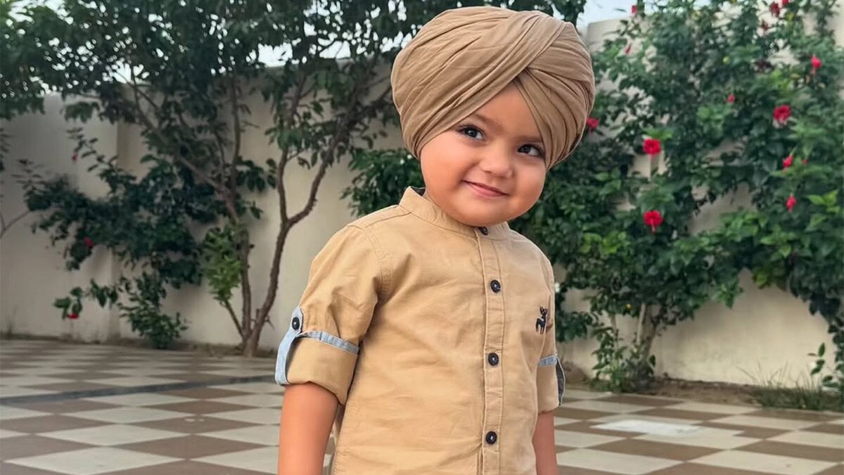 सिर पर पगड़ी-नवाबी टशन, इतना बड़ा हो गया मूसेवाला का भाई, क्यूटनेस पर फिदा फैंस