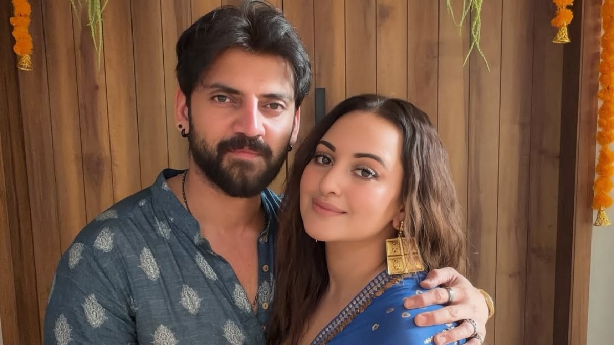 'मेरा मोटापा बता रहा शादी में खुश हूं...' प्रेग्नेंसी की खबरों पर बोलीं सोनाक्षी