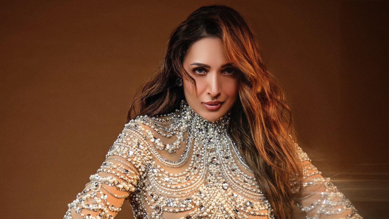 जादूगर ने खोले मलाइका के पूर्वजन्म के राज, साया देख भागी एक्ट्रेस, सिद्धू के उड़े होश