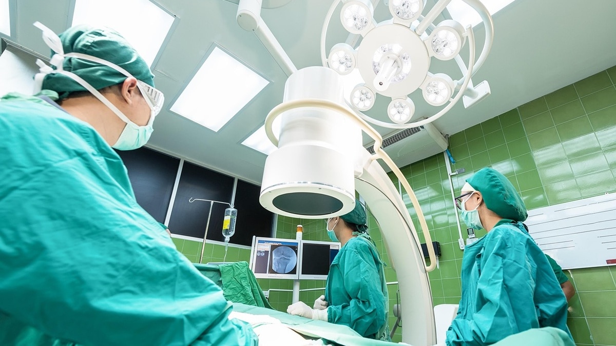 AI का कमाल!  अस्पताल का बिल 1.6 करोड़ से घटाकर 27 लाख किया