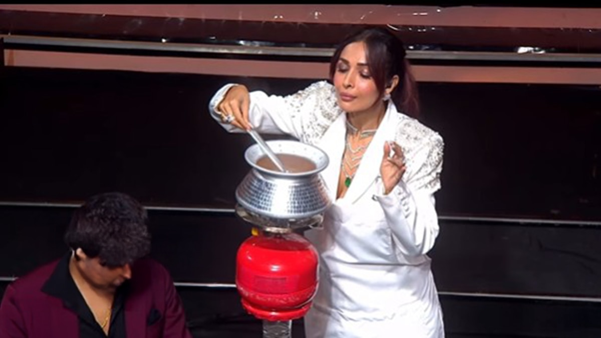 कंटेस्टेंट ने सिर पर रखा गैस-चूल्हा, मलाइका ने TV पर बनाई चाय, चौंके  सिद्धू बोले- मैं बेहोश...