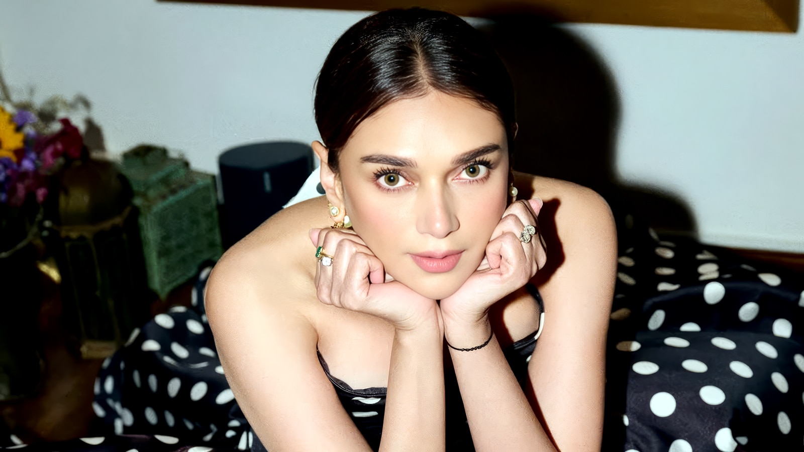 दूसरी शादी के 1 साल बाद मां बनेगी एक्ट्रेस? ओरी के मजाक ने छेड़ी चर्चा, फैंस बोले- प्रेग्नेंट...