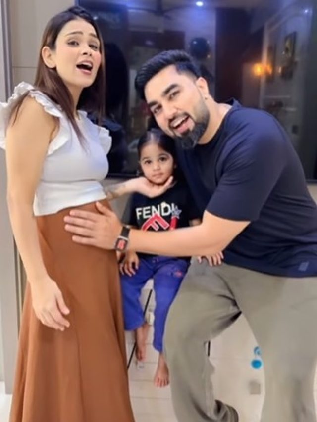 5वें बच्चे का पिता बनेगा करोड़पति यूट्यूबर, थामा पहली पत्नी का बेबी बंप, बोला- नया मेहमान...