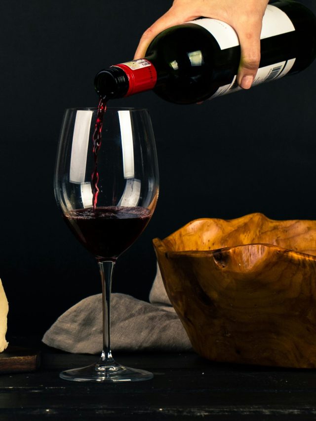 किस शहर को कहा जाता है  'Wine City'?