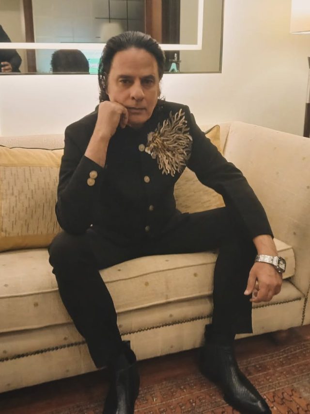 धूमिल हुआ 90s के सुपरस्टार का स्टारडम, शादियों में गाकर कर रहा गुजारा, परेशान फैंस