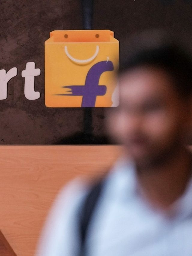Flipkart पर बाय-बाय 2025 सेल, सस्ते में मिलेंगे TV-फोन और बहुत कुछ