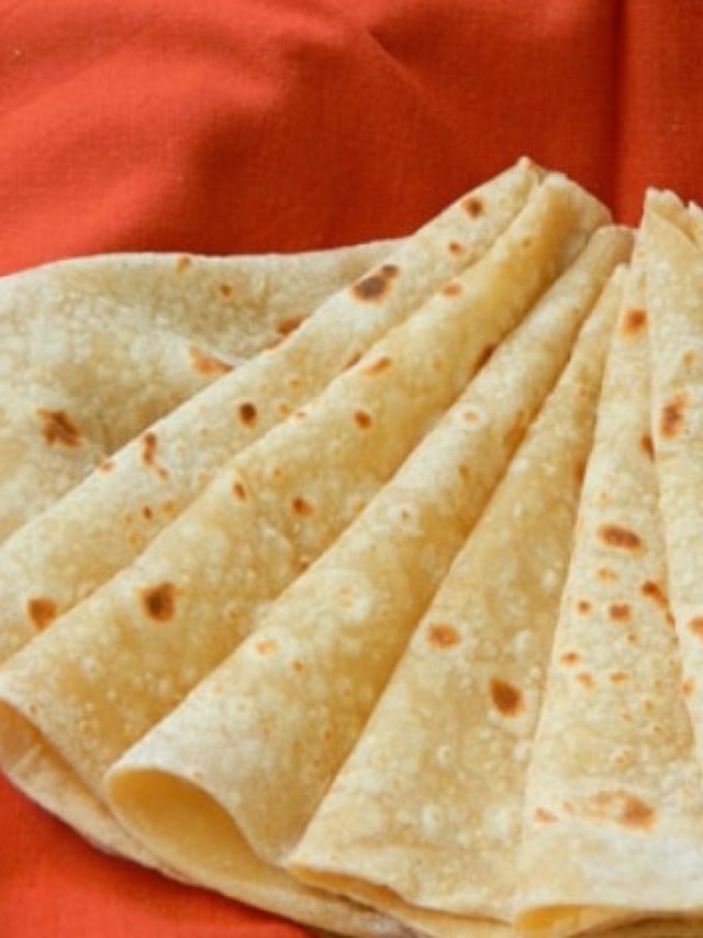 ধাবার স্টাইল পাতলা রুমালি রুটি, আটা-ময়দায় এটা মেশালেই হবে নরম