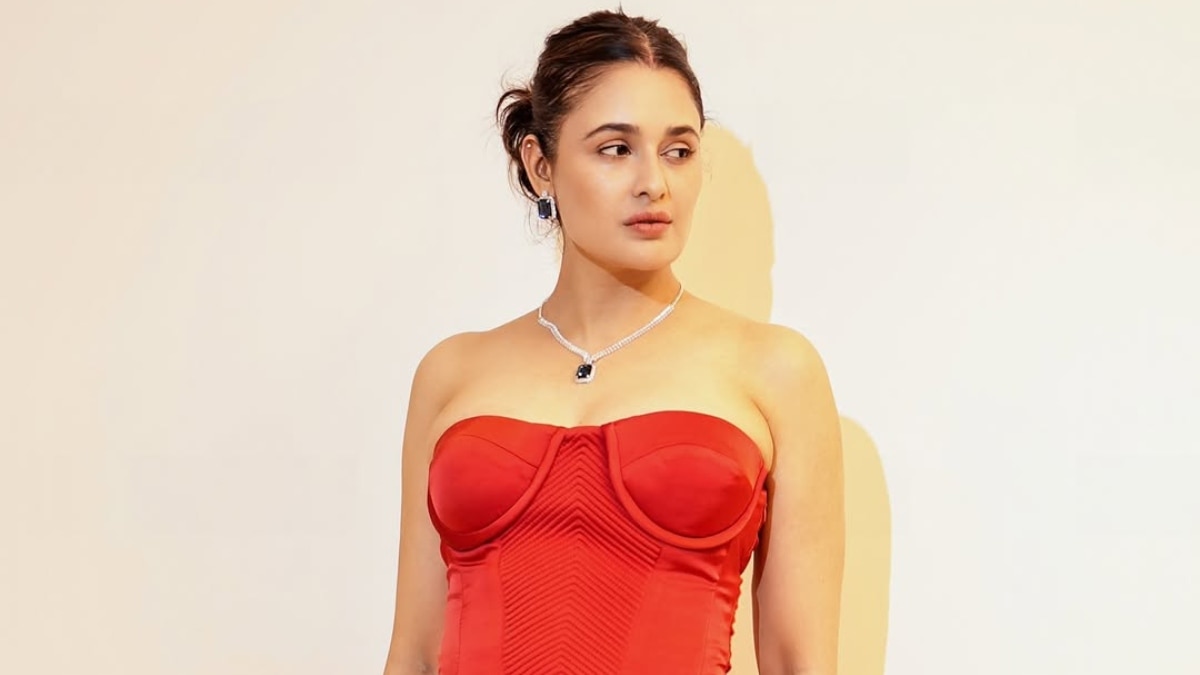 पोस्टपार्टम डिप्रेशन से अकेले किया डील, खूब रोई एक्ट्रेस, सुनाई आपबीती