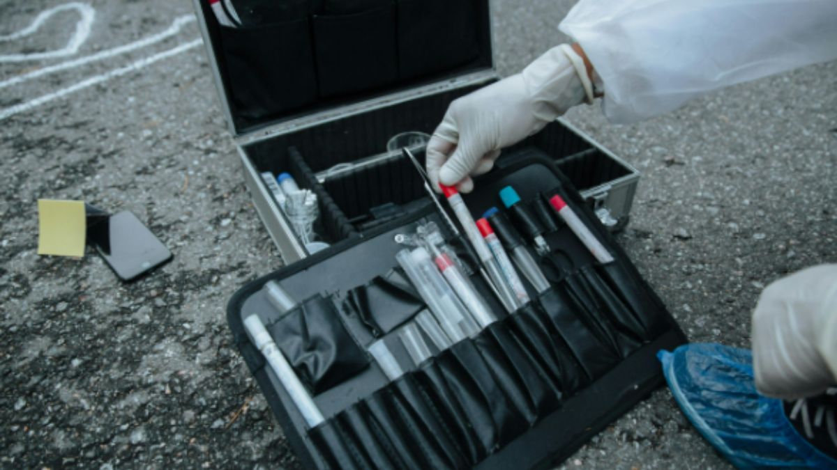 NEET में नहीं हुए पास... तो भी इन फील्ड में बना सकते हैं करियर