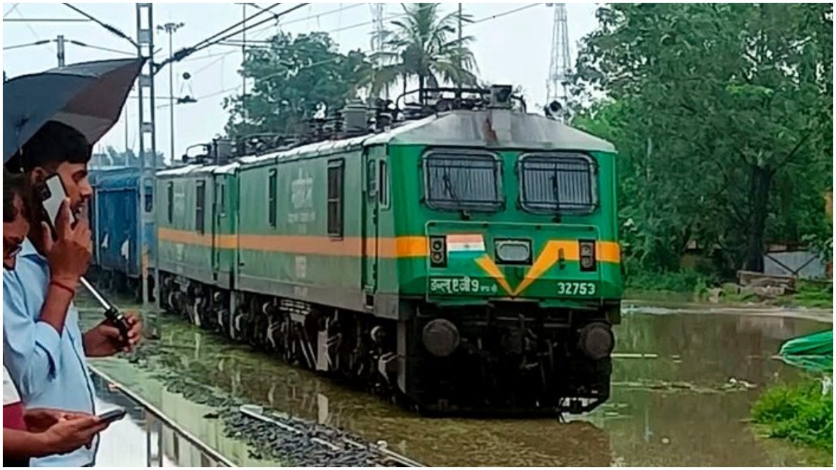 रेलवे RRB का तो पता है... फिर RRC से किन लोगों मिलती है नौकरियां?