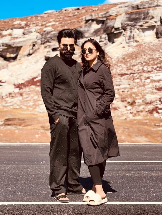 4 बच्चों की नैनी संग करोड़पति यूट्यूबर का रोमांस, चौंके लोग, फैंस बोले- पत्नियां कहां हैं?