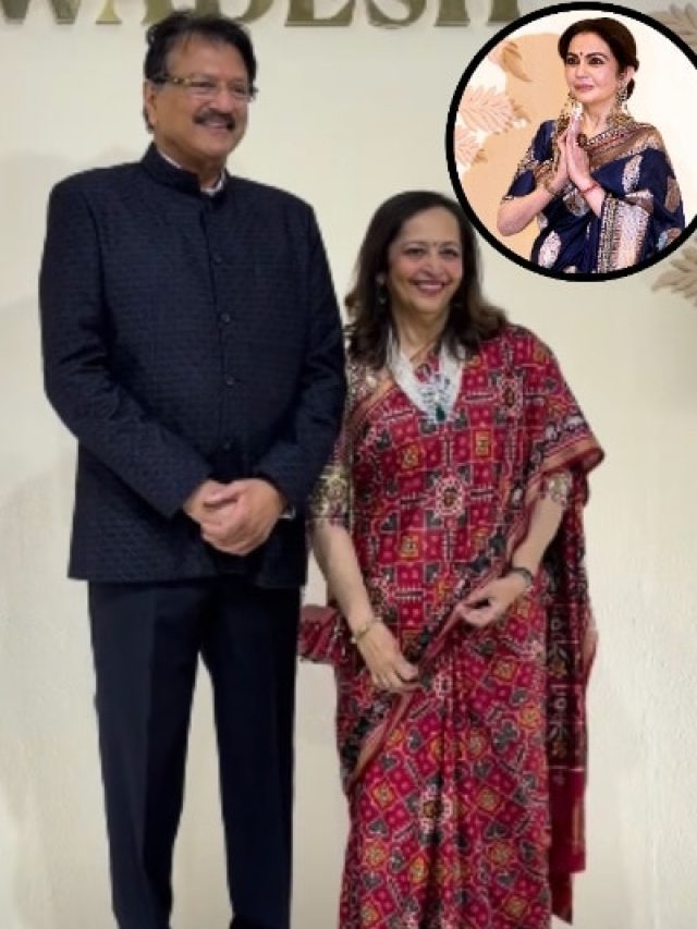 नीता अंबानी के इवेंट में छा गए ईशा के सास-ससुर, बांधनी साड़ी में डॉ. स्वाति पीरामल लगीं कमाल