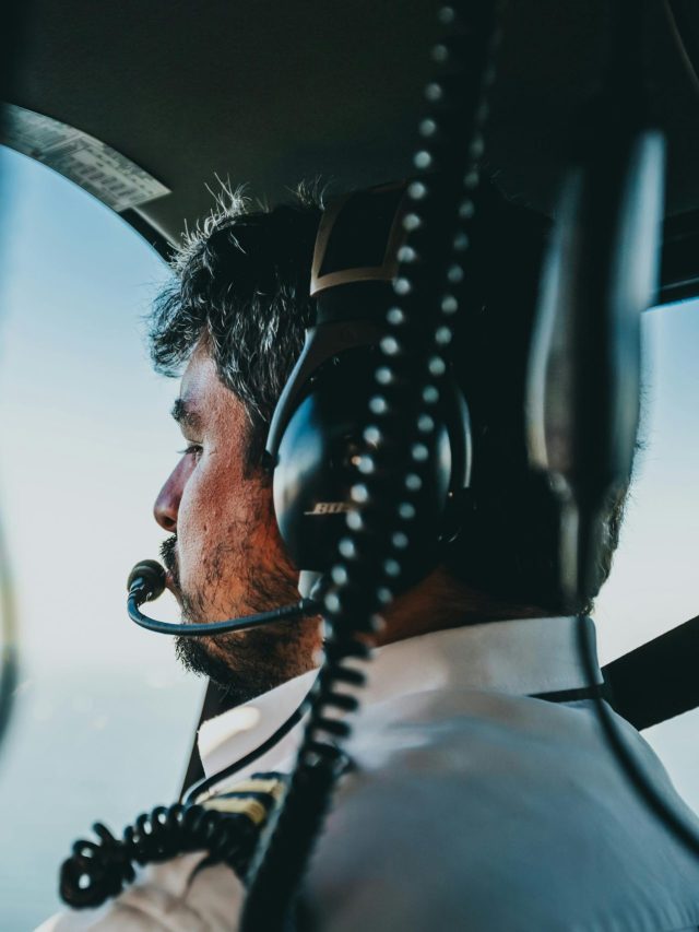 पायलट को कितनी सैलरी मिलती है?