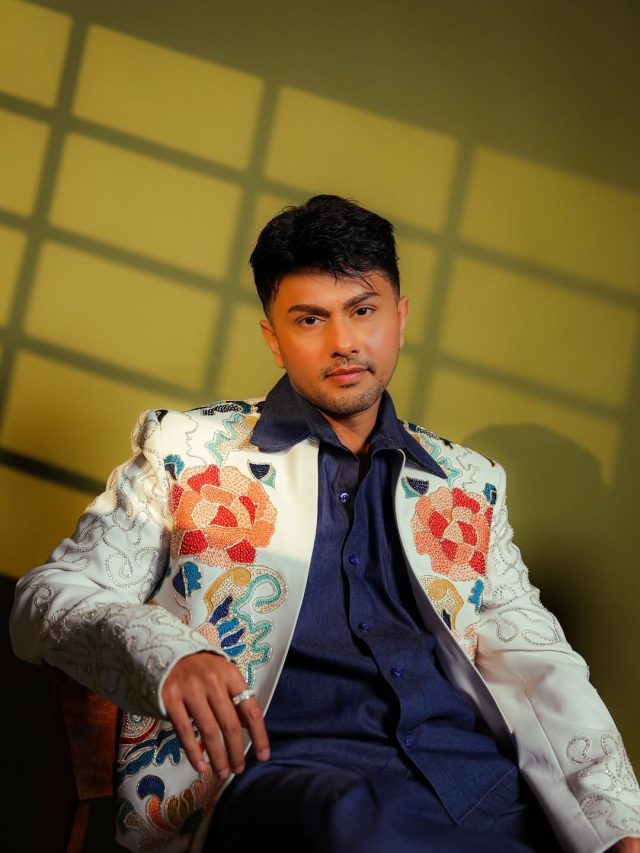 'सिंगिंग शो बनाकर बैठे हो...', अमाल का नाम लेकर आवेज ने बिग बॉस पर बोला हमला