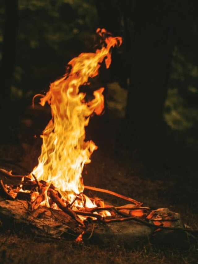 आग में कोल्डड्रिंक डालने पर क्या होगा? बुझ जाएगी या गुबार उठेगा